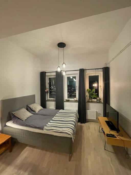 Newly Built Bright Apartment, Close To Everything If You Want To Visit Stockholm, You Will Find The Perfect Accommodation Here! Ferry Line 80 Makes It Very Convenient And Easy To Get To The City Center Нака Экстерьер фото